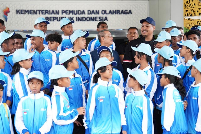 Menpora Dito Semangati Tiga Tim Muda Indonesia Jelang Tampil di Gothia Cup 2025