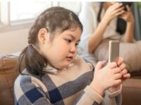 Pemerintah Batasi Akses Medsos untuk Anak, Enam Kementerian Terlibat