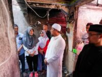 Gubernur Sulsel Serahkan Bantuan Korban Kebakaran di Mamajang Makassar