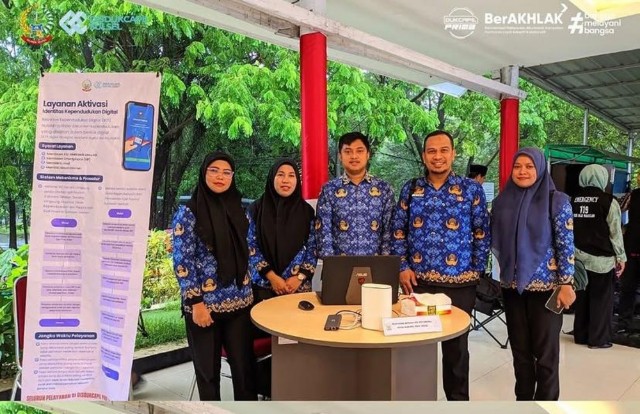 Pemprov Sulsel Hadirkan Layanan Cetak dan Perbaikan KTP di Jalan Sehat Anti Mager