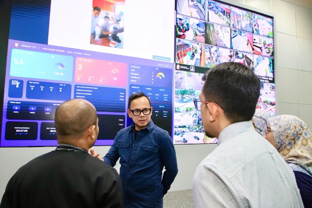 Wamendagri Bima Arya: Kota Makassar Jadi Contoh Nasional Digitalisasi Pelayanan