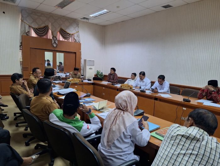 Dinas Pendidikan dan BKPSDM Tegaskan Komitmen Sanksi dan Pembinaan dalam RDP DPRD Nunukan